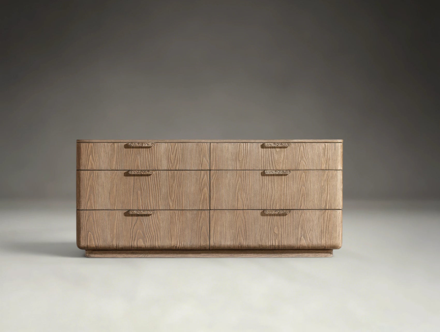 Arvello Cyrus 9-Drawer Dresser