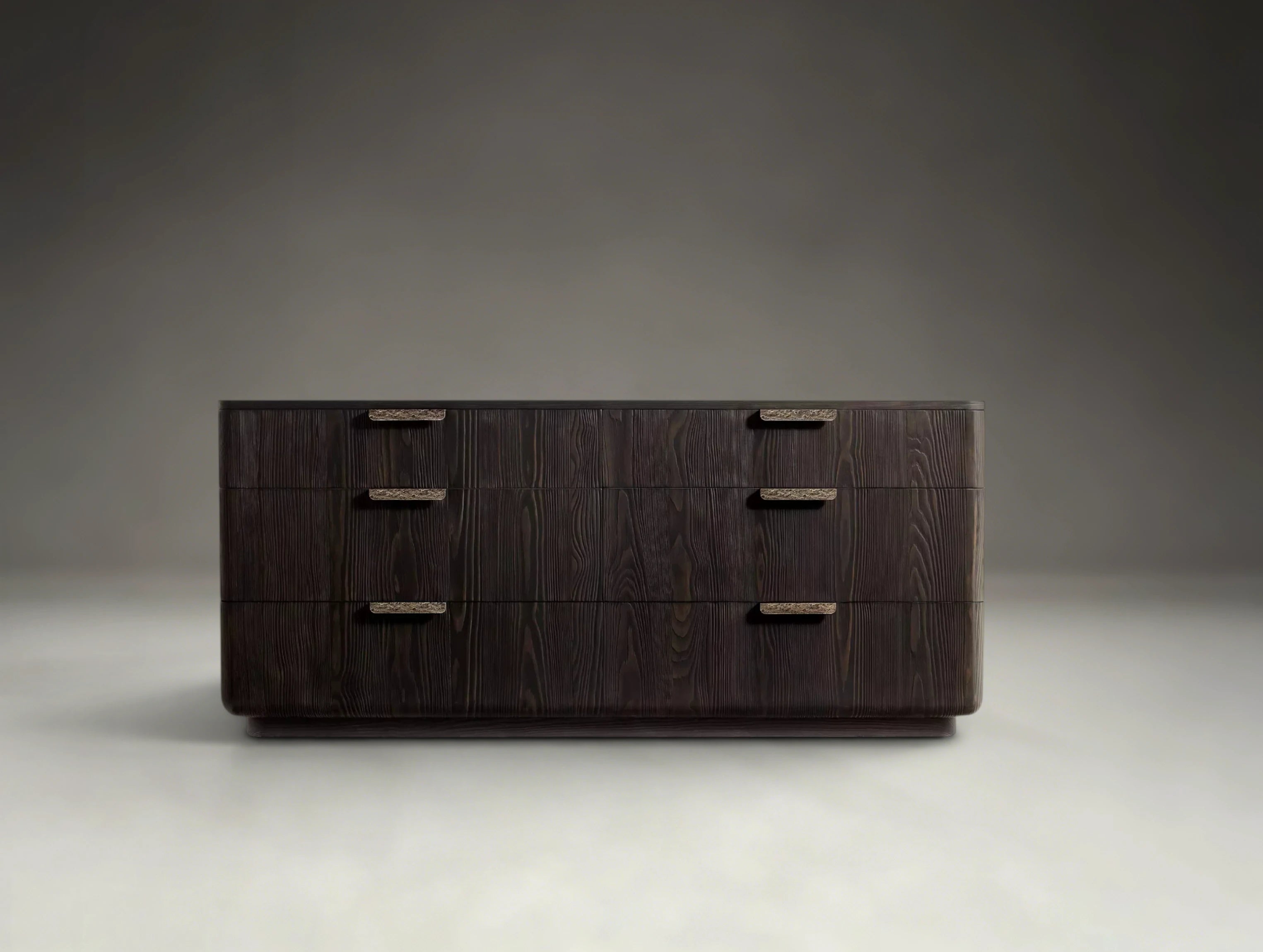 Arvello Cyrus 9-Drawer Dresser