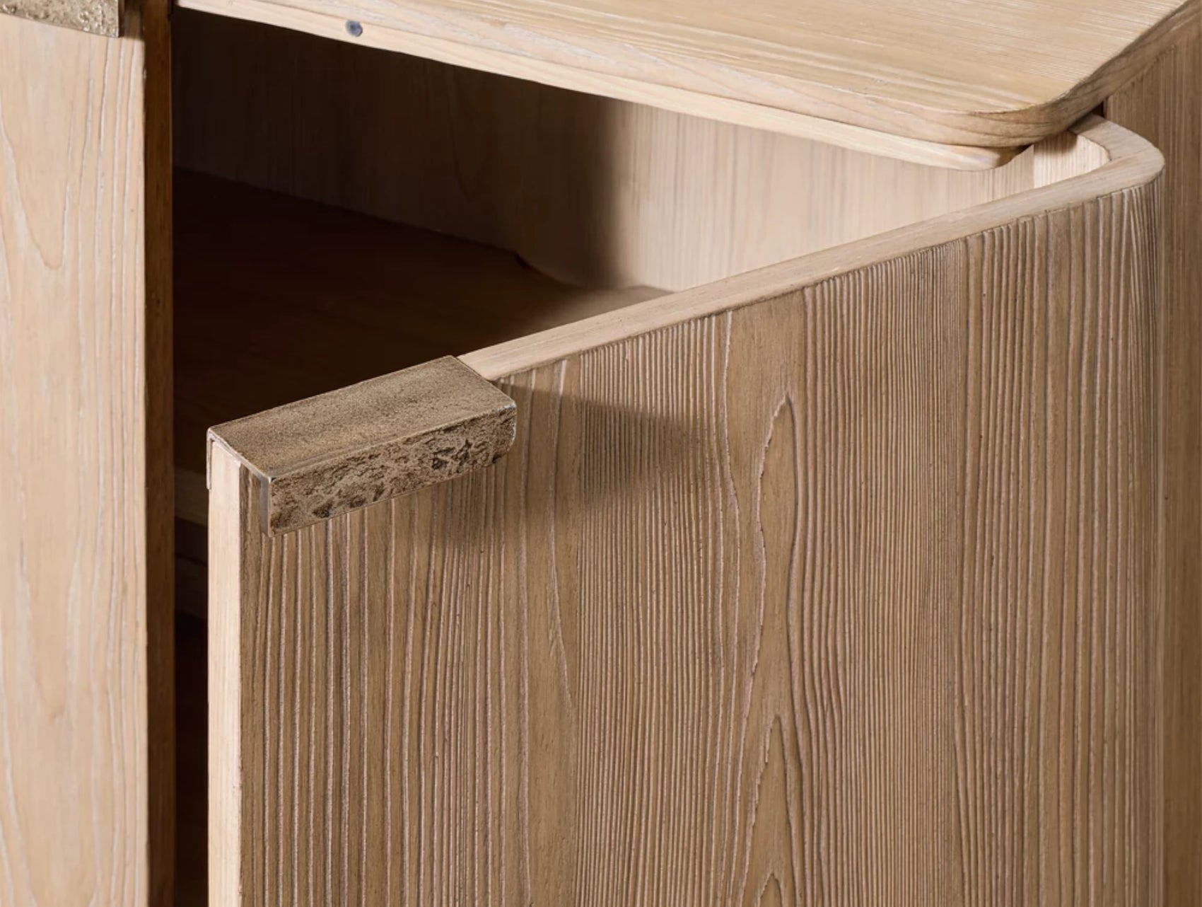 Arvello Media Console