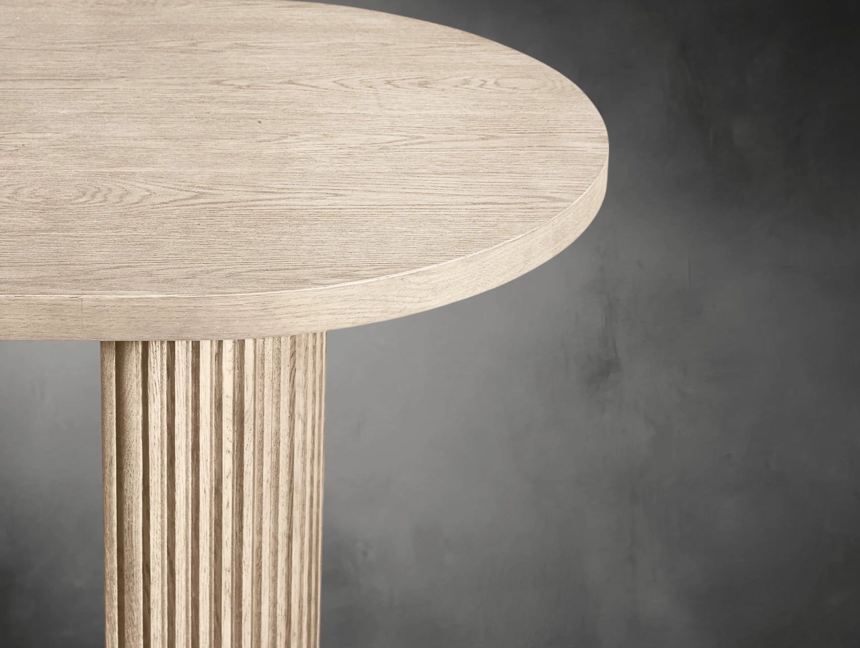 Verrow  Desk
