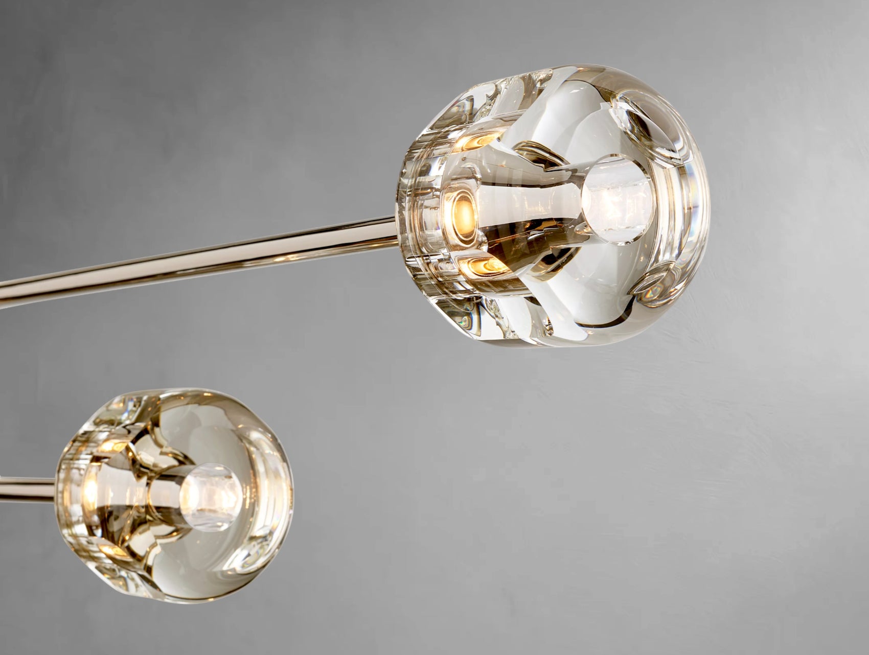 Demorat Mobile Linear Chandelier