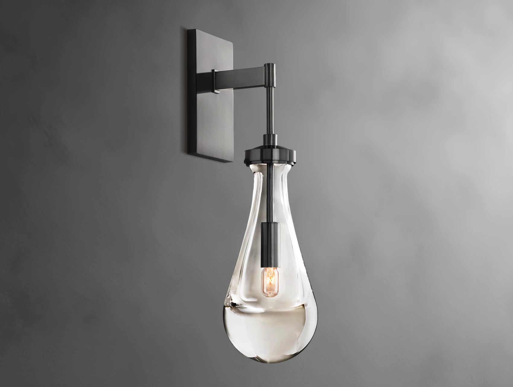 Velis Rain Glass Outdoor Sconce