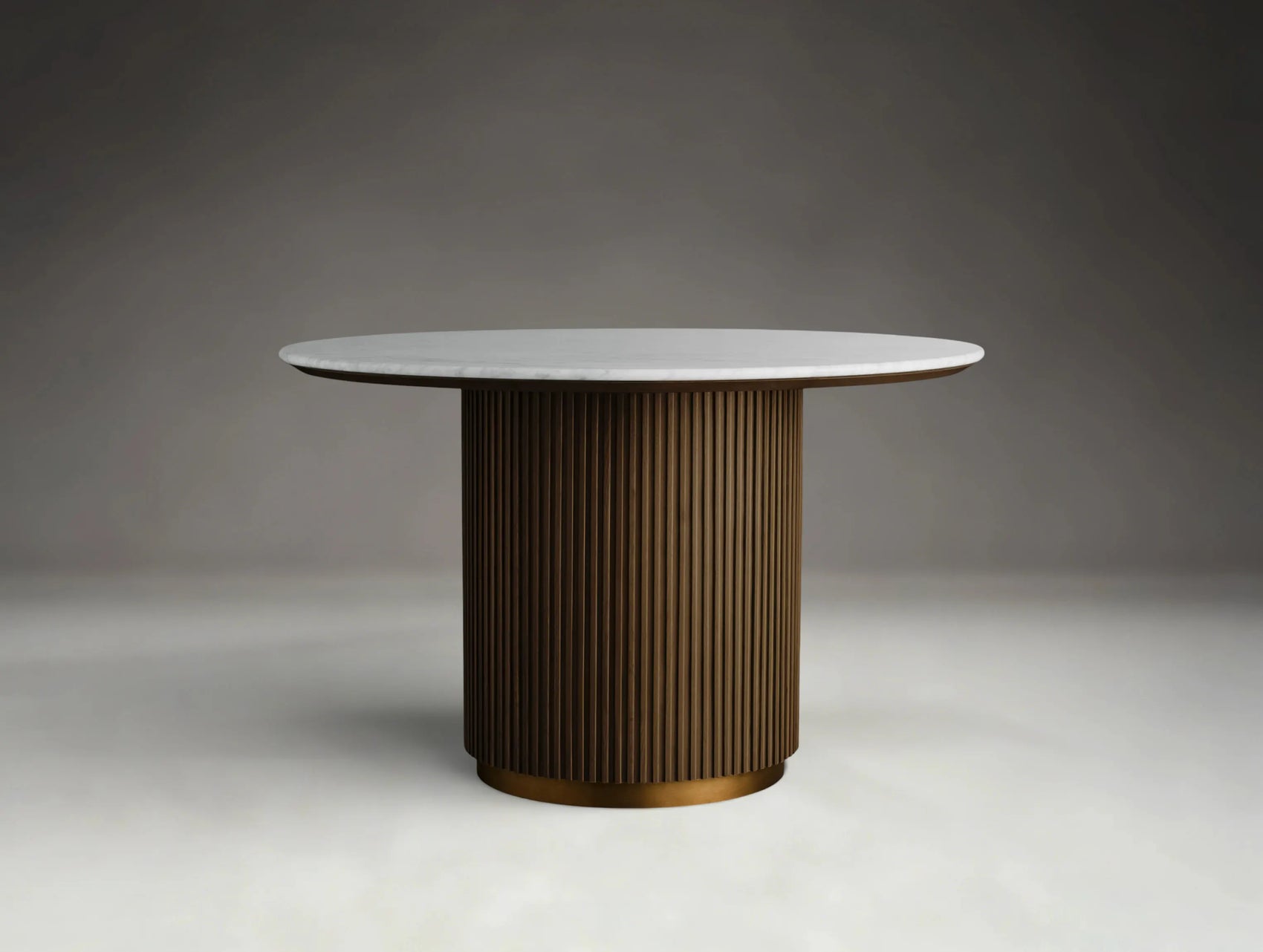 Pinecrest Round Dining Table